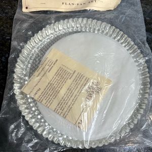 Pampered chef Flan pan set